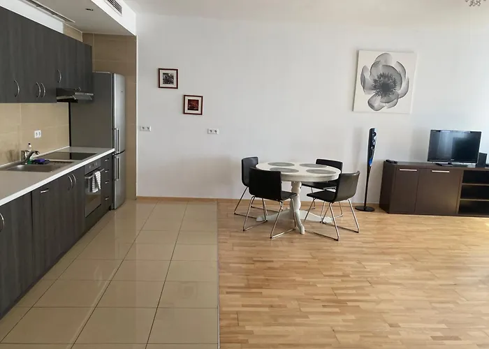 Platinum Towers With Parking * Warszawa