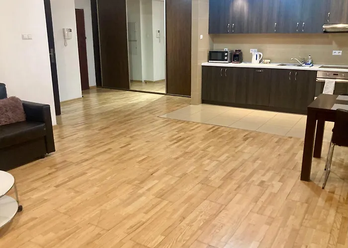 Platinum Towers With Parking