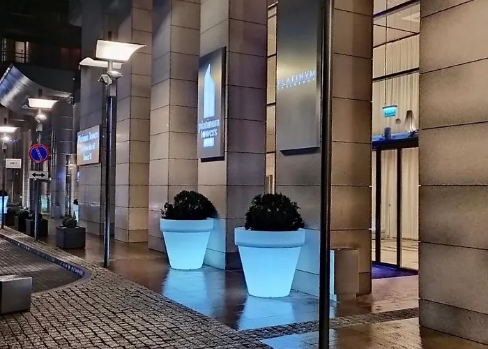 Lägenhet Platinum Towers With Parking *